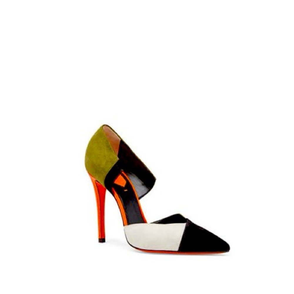 Gorgeous FENDI pumps size 41/US11